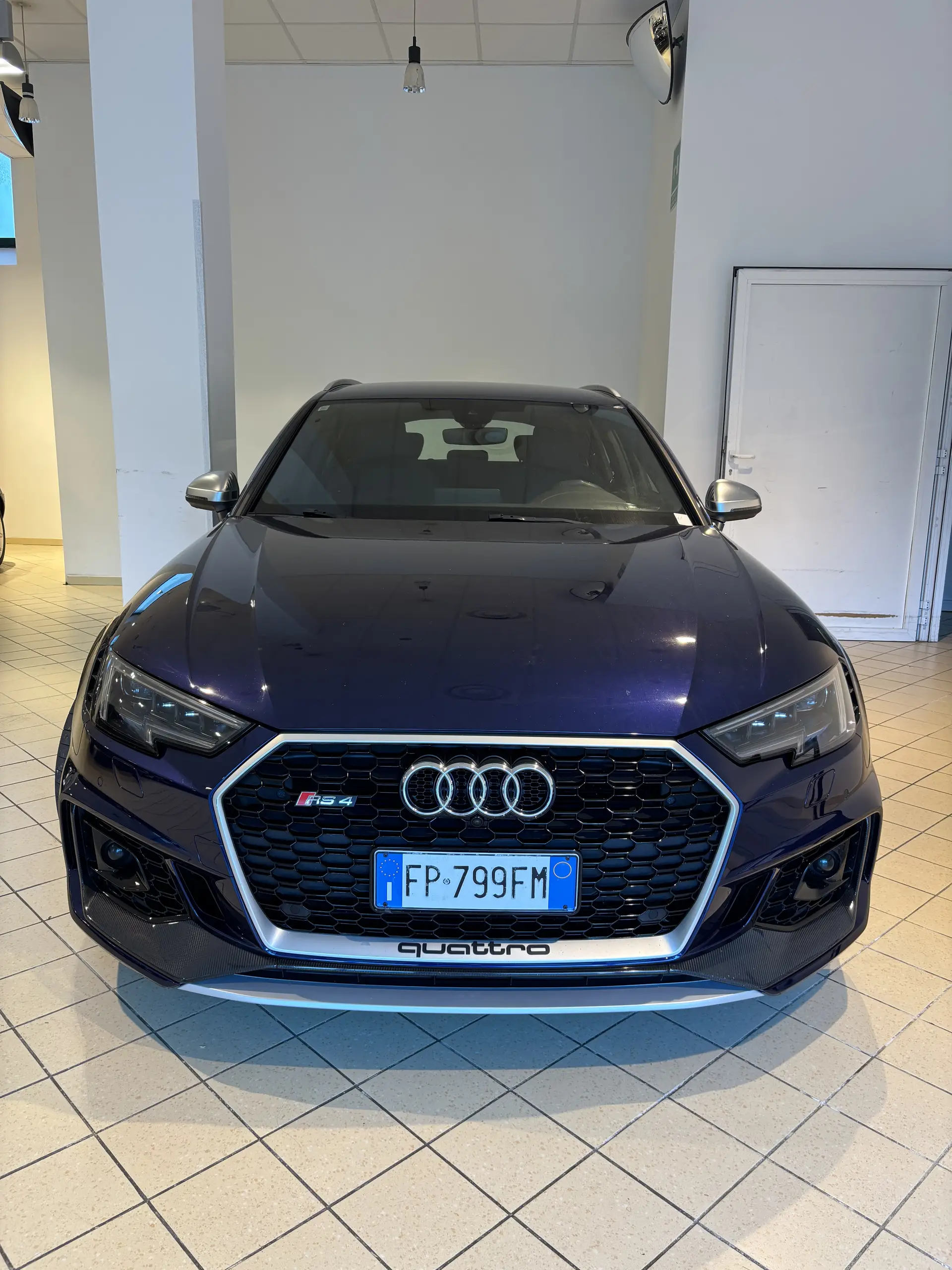 AUDI RS 4 Avant 2.9